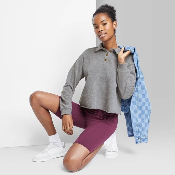 Wild Fable Top Gray Cropped Polo Shirt Long Sleeve Button NWT - Picture 1 of 10